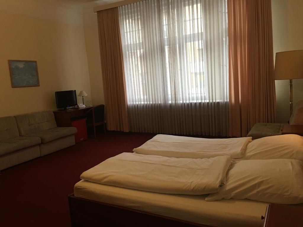 Kurfuerst Am Kurfuerstendamm 3* Berlijn